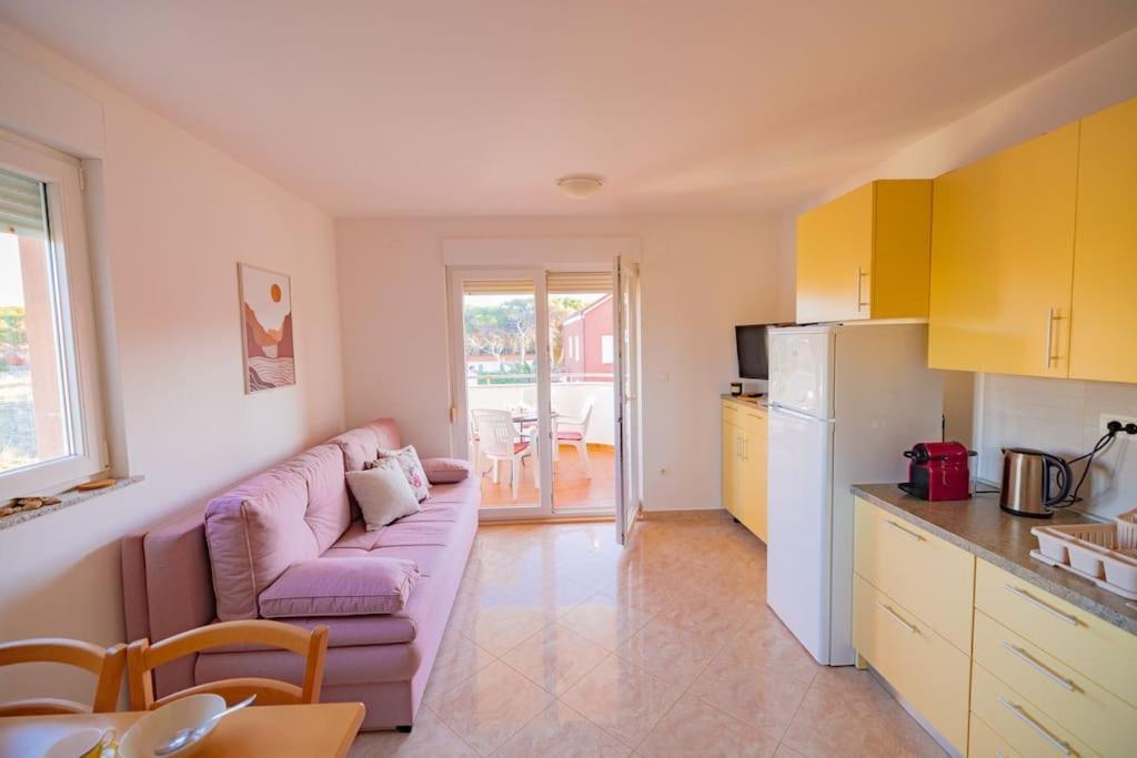 Apartment Vito, Pag Island Повляна Екстериор снимка
