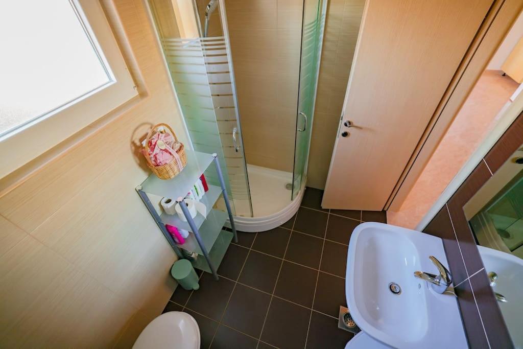 Apartment Vito, Pag Island Повляна Екстериор снимка